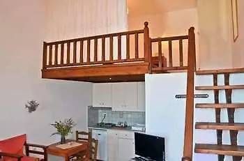 Hotel Lefkanthemo Hotel